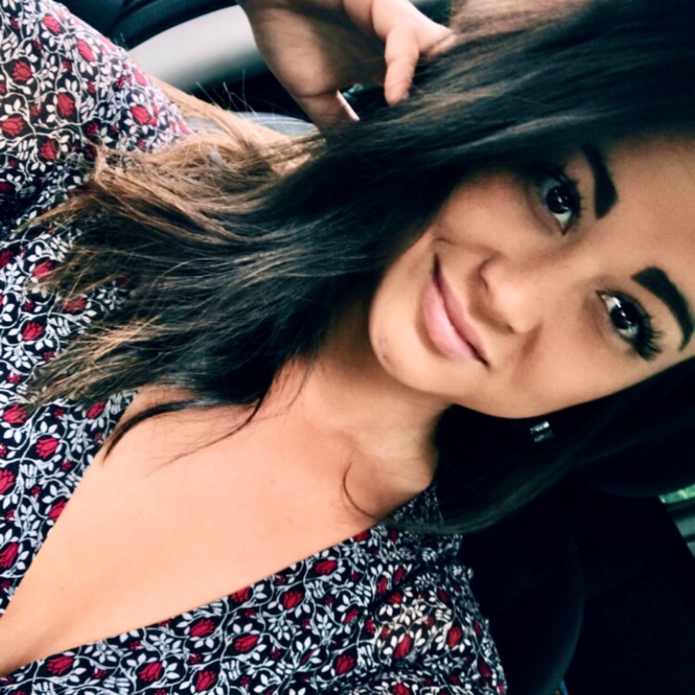 Meet your Posher, Bri